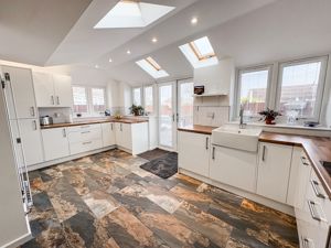 Photo 5- click for photo gallery